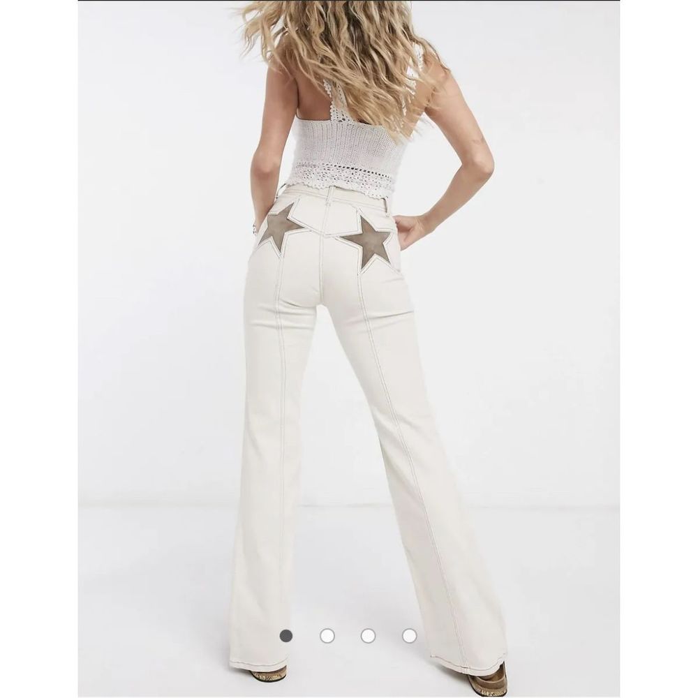 Free People Firecracker High Waist Flares Jeans Ivory Ecru sz 29 - Picture 1 of 8